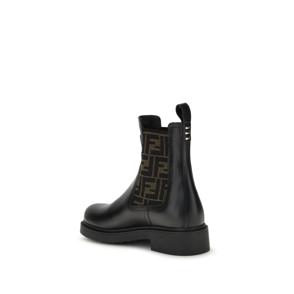 Fendi Black Calf Leather Bos Taurus Ankle Boots - immagine 3