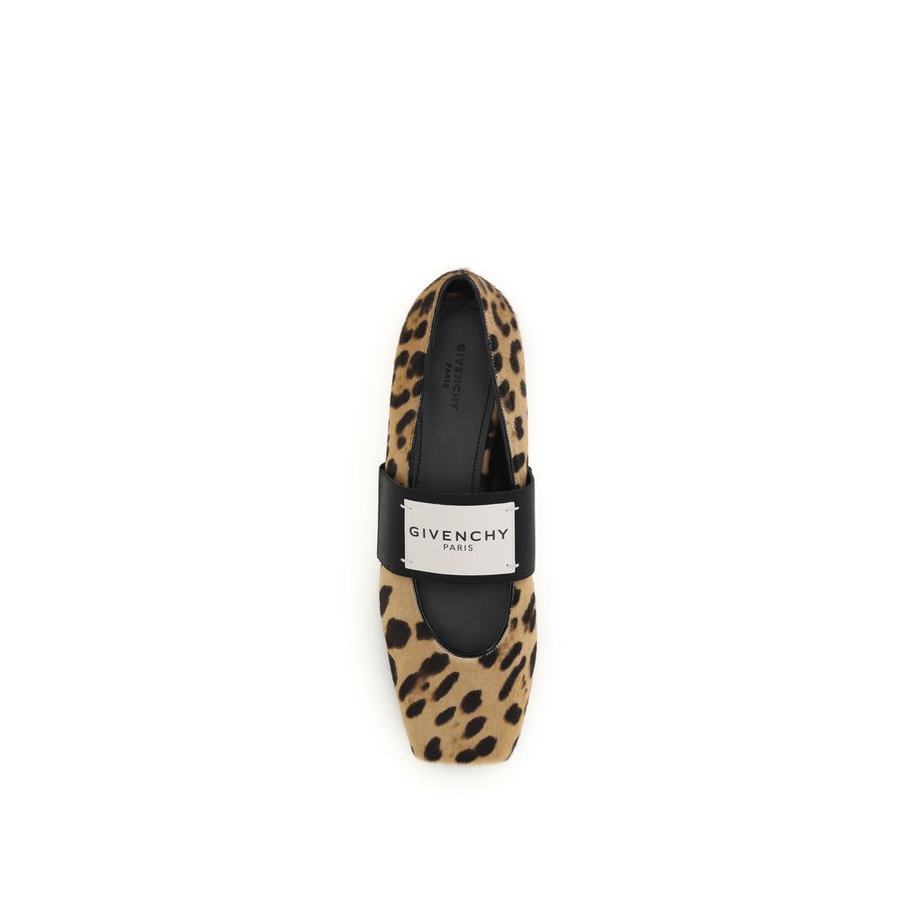 Givenchy Beige Calf Leather Bos Taurus Ballet Flats - immagine 4