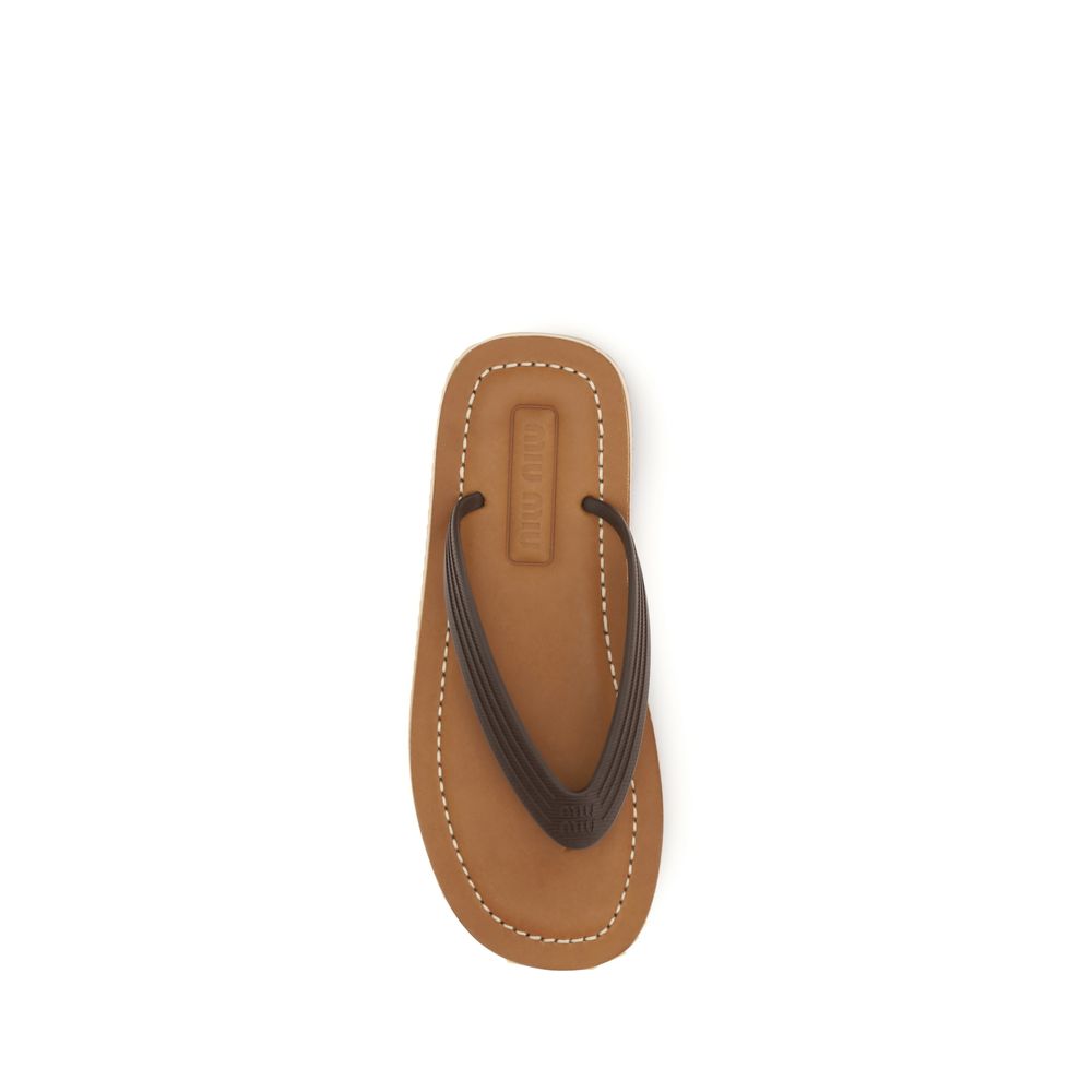Miu Miu Brown Calf Leather Bos Taurus Flip-Flop Sandals - immagine 4