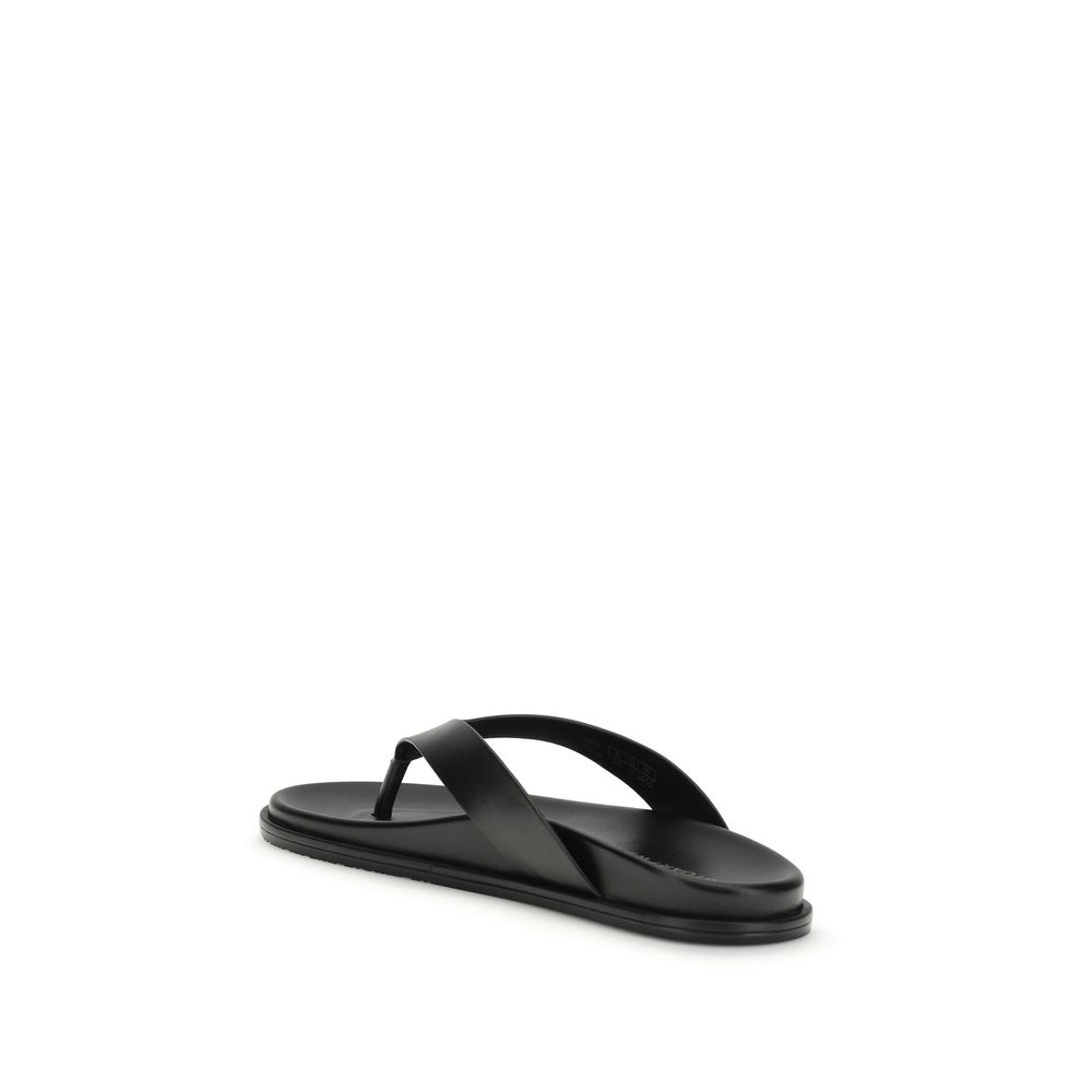 Stuart Weitzman Black Calf Leather Bos Taurus Flip-Flop Sandals - immagine 3